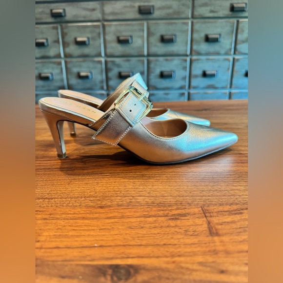 Cole Hahn Vandam Buckle Mule - Picture 4 of 8